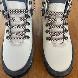 The North Face White and Gray Men's Boots